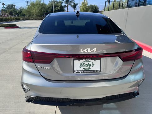 Used 2024 Kia Forte LXS w/ LXS Technology Package FWD image 5