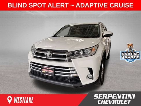 Used 2017 Toyota Highlander Limited AWD/4WD image 1