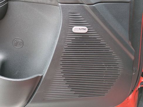 Used 2022 Dodge Challenger SRT Hellcat image 12