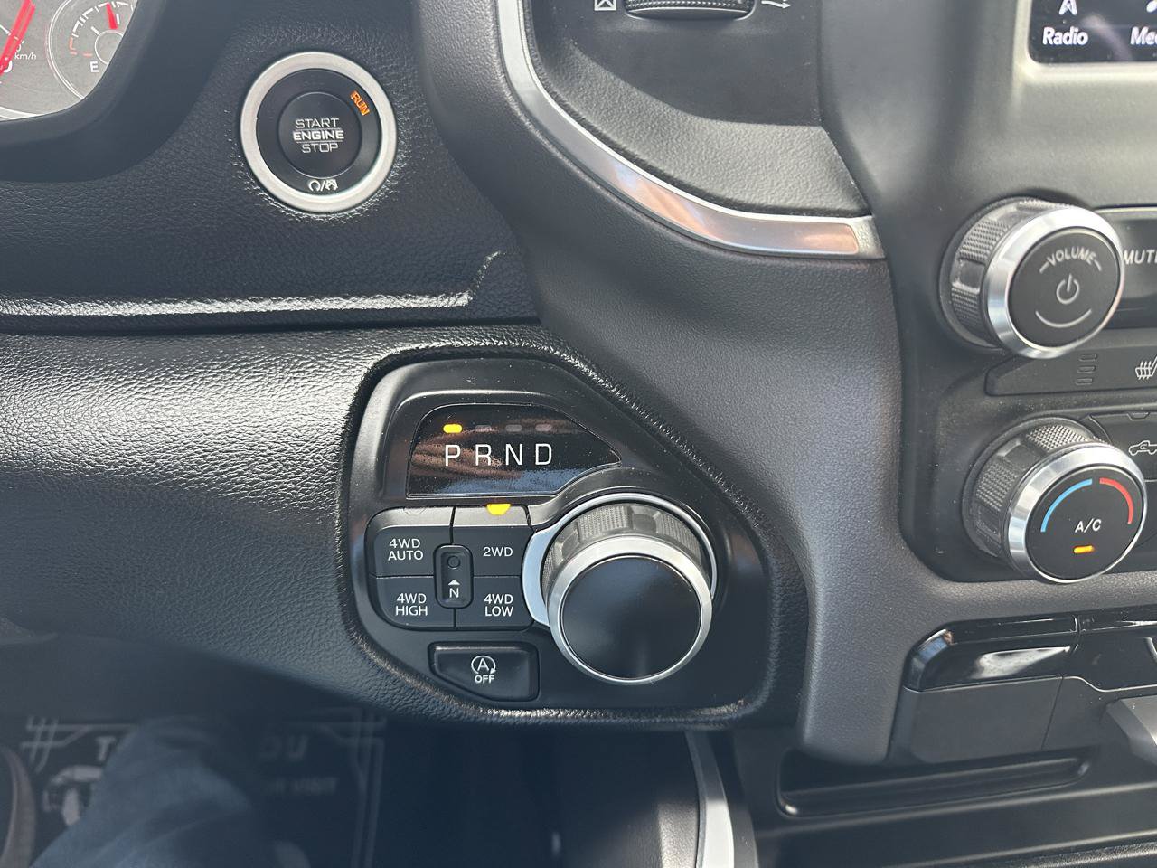 Used 2021 RAM 1500 Big Horn AWD/4WD image 14