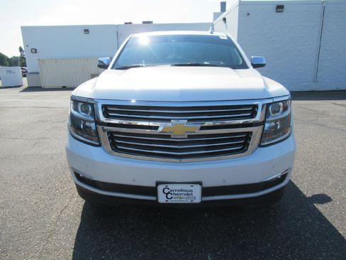 Used 2019 Chevrolet Tahoe Premier image 2