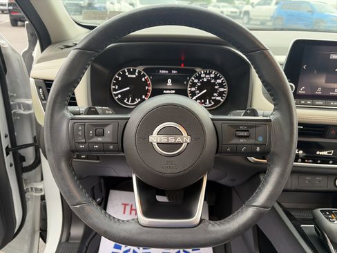 Used 2024 Nissan Rogue SV w/ SV Premium Package AWD/4WD image 29