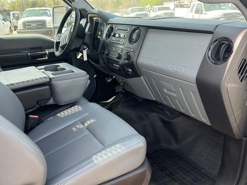 Used 2013 Ford F550 4x4 Regular Cab Super Duty w/ Payload Upgrade Pkg image 11