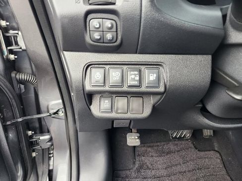 Used 2015 Nissan Leaf S w/ Charge Package image 16