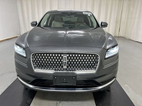 Used 2022 Lincoln Nautilus AWD w/ Premium Package image 3
