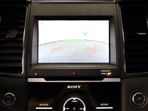 Used 2019 Ford Taurus Limited image 15