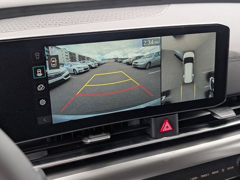 New 2025 Kia Carnival SX image 23