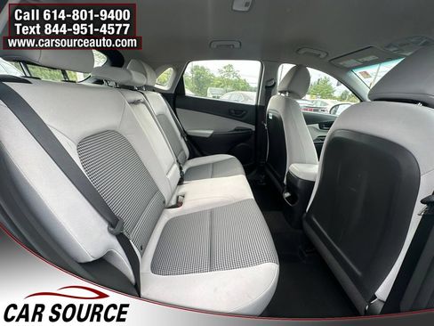 Used 2023 Hyundai Kona SE AWD/4WD image 25