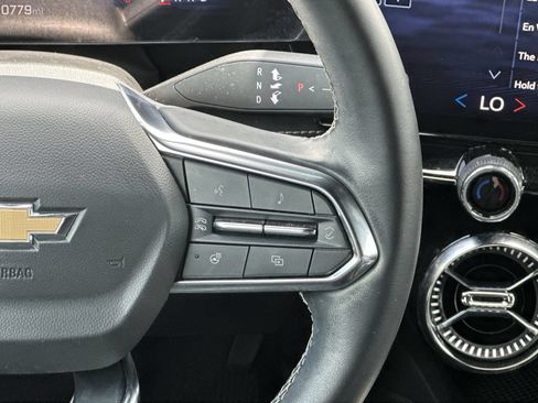 Used 2024 Chevrolet Blazer EV LT AWD/4WD image 21