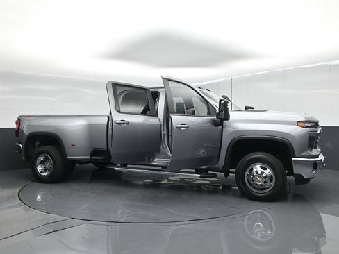 Used 2025 Chevrolet Silverado 3500 LT w/ All Star Edition AWD/4WD image 68