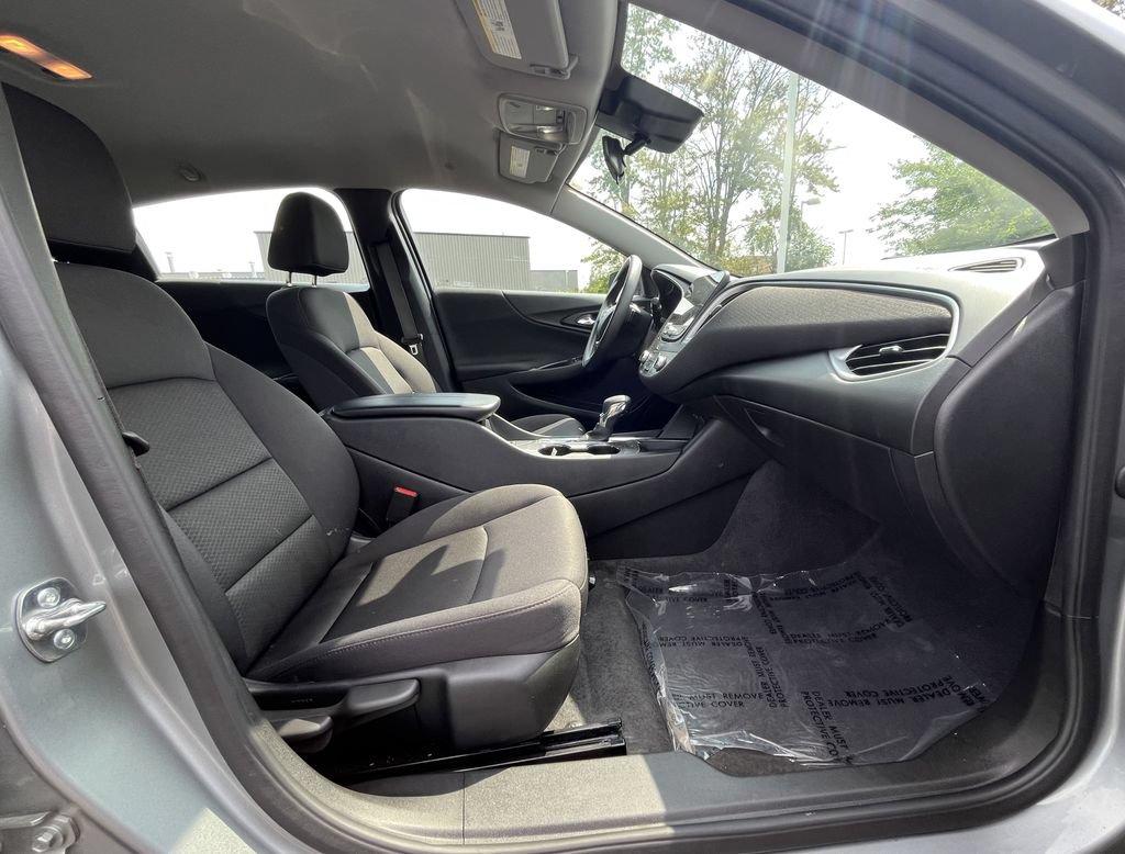 Certified 2025 Chevrolet Malibu LT FWD image 20