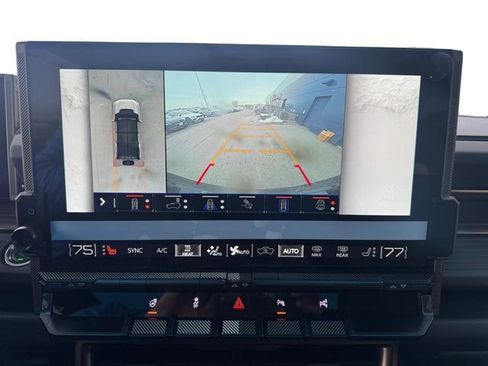 New 2025 GMC Hummer EV 2X w/ LPO, Sport Package image 21