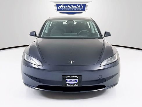 Used 2025 Tesla Model 3 Long Range RWD image 2