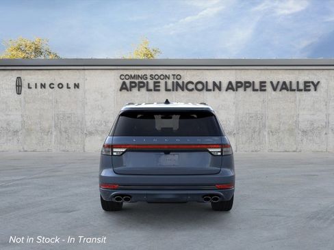 New 2026 Lincoln Aviator AWD image 5