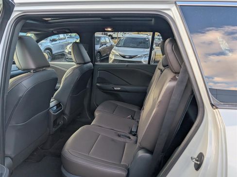 Used 2024 Lexus TX 350 350 Premium AWD image 16