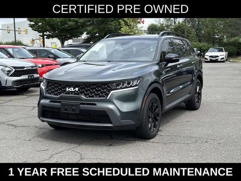 Used 2023 Kia Sorento S w/ Panoramic Sunroof Package AWD/4WD image 5