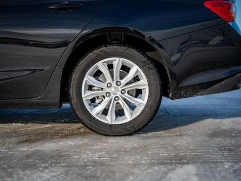 Used 2025 Chevrolet Malibu LT image 11