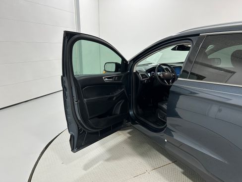 Used 2022 Ford Edge SEL w/ Convenience Package AWD/4WD image 22