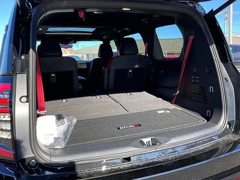 New 2026 Nissan Armada NISMO image 27