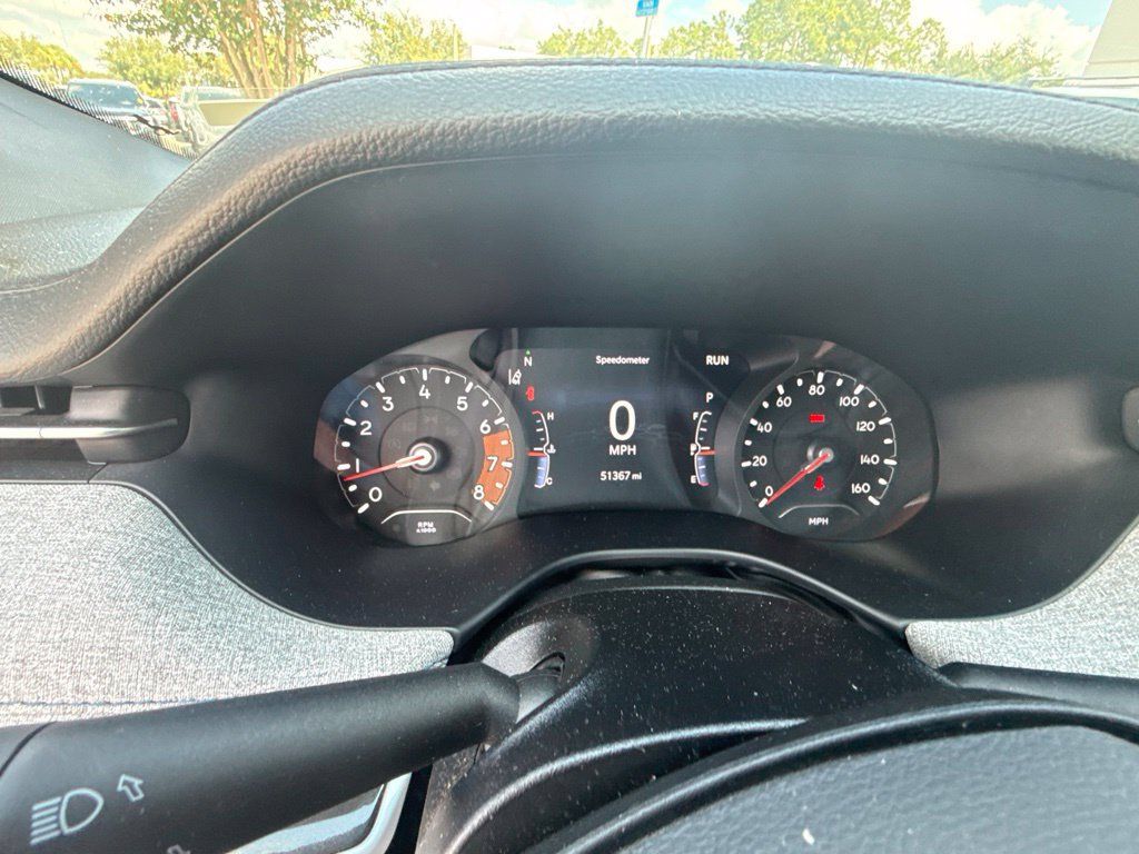 Used 2024 Jeep Compass Latitude AWD/4WD image 15