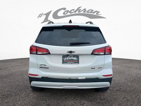 Used 2022 Chevrolet Equinox RS w/ Infotainment Package image 6