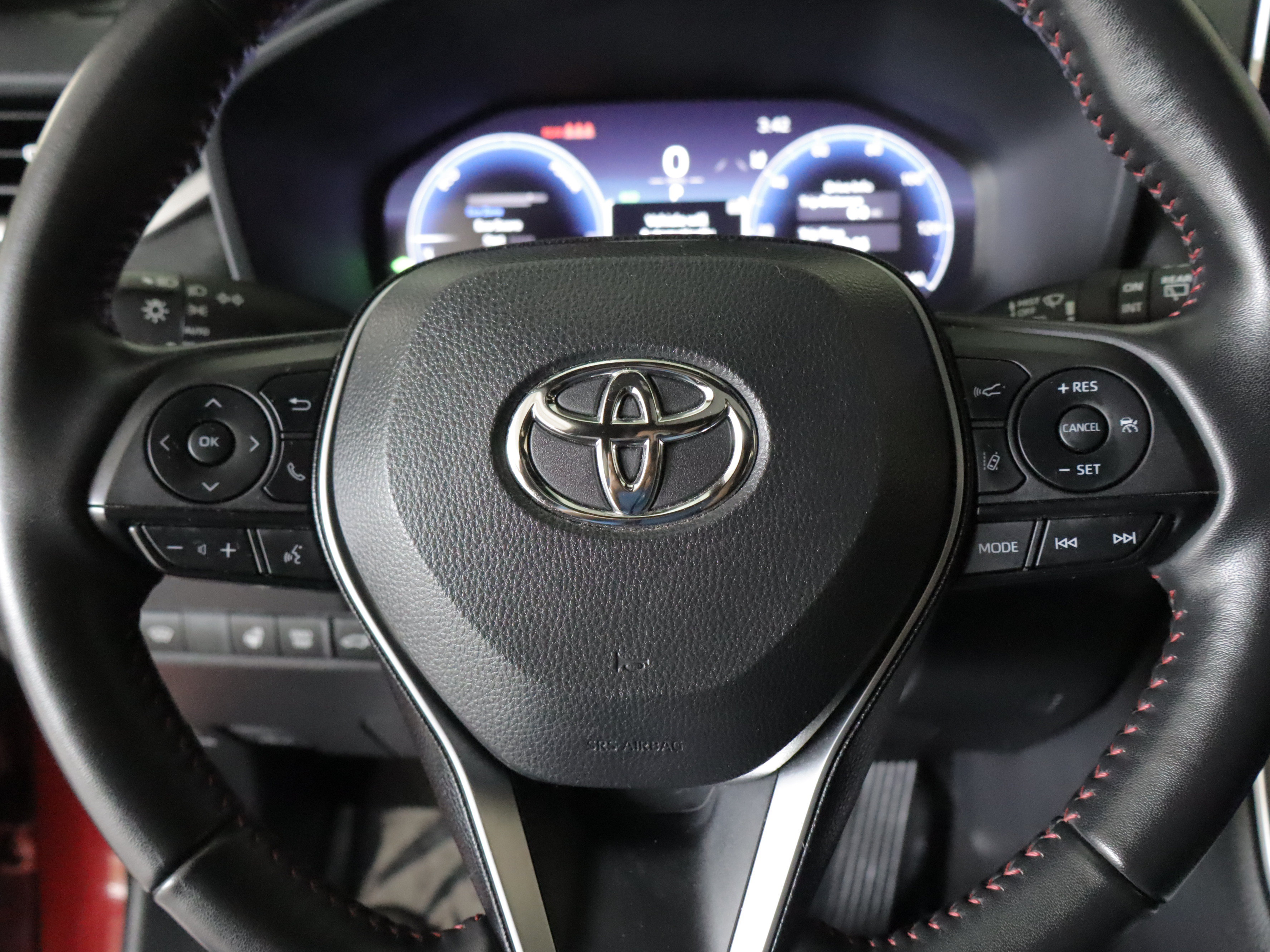 Used 2023 Toyota RAV4 XSE w/ Weather Package AWD/4WD image 14