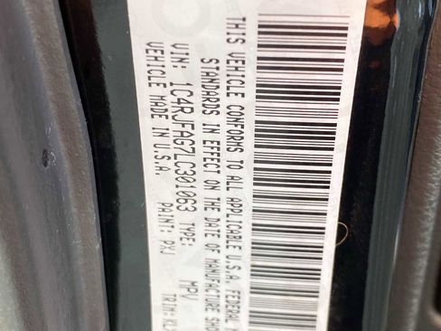 Certified 2020 Jeep Grand Cherokee Laredo w/ Quick Order Package 2BN North image 29