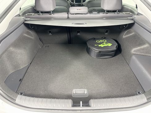 Used 2019 Hyundai Ioniq Plug-In Hybrid FWD image 38