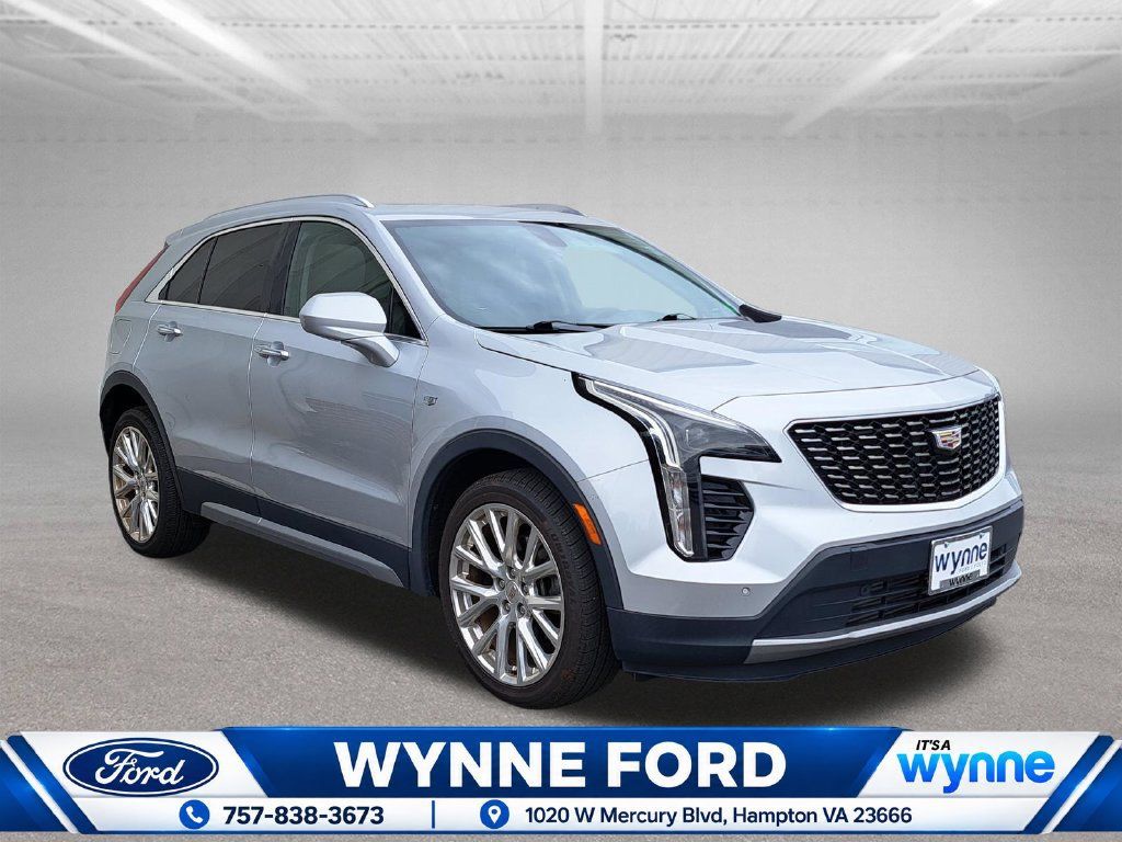Used 2019 Cadillac XT4 Premium Luxury FWD image 1