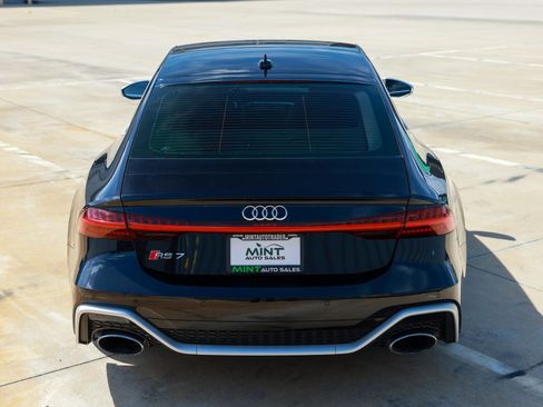 Used 2021 Audi RS 7 Sportback w/ RS 7 Executive Package AWD/4WD image 13