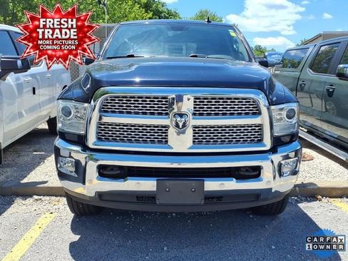 Used 2018 RAM 2500 Laramie w/ Convenience Group AWD/4WD image 3