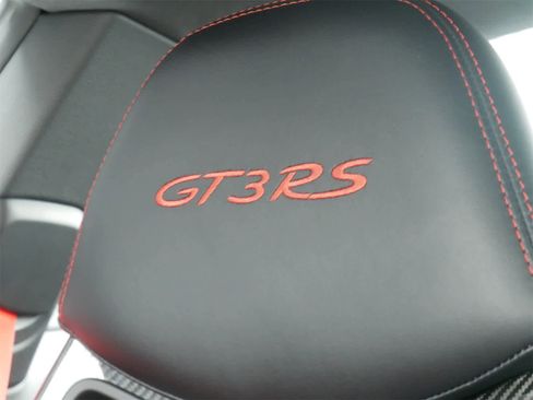 Used 2016 Porsche 911 GT3 RS image 22