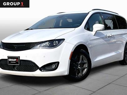 Used 2018 Chrysler Pacifica Touring-L Plus w/ Advanced Safetytec Group