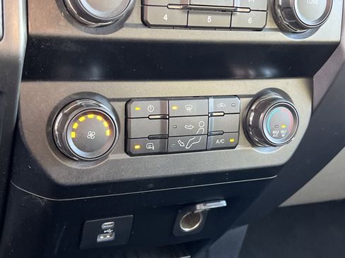 Used 2020 Ford F250 XLT image 19