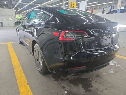 Used 2023 Tesla Model 3 Standard Range RWD image 4
