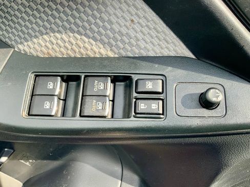 Used 2017 Subaru Forester 2.5i Premium AWD/4WD image 17