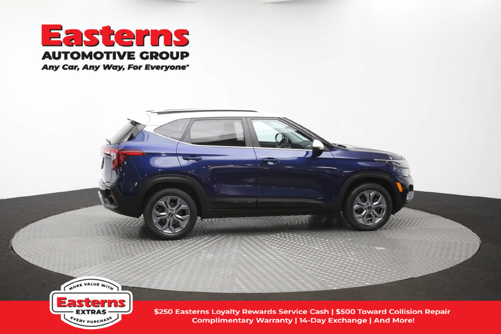 Used 2024 Kia Seltos S AWD/4WD image 49