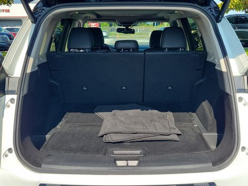 Certified 2024 Nissan Rogue Platinum FWD image 7
