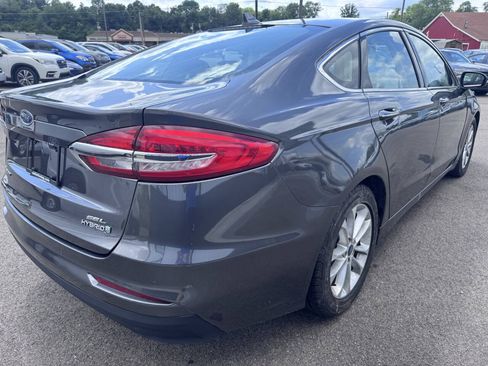 Used 2019 Ford Fusion SEL FWD image 6