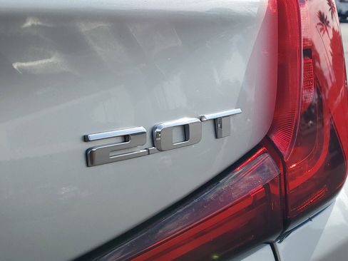 Used 2019 Cadillac XT4 Premium Luxury w/ Driver Awareness Package image 6