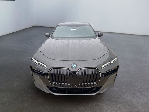 New 2026 BMW 740i xDrive image 10