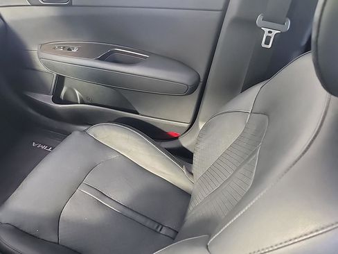 Used 2018 Kia Optima EX w/ Premium Package FWD image 21