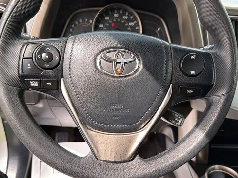Used 2013 Toyota RAV4 XLE image 31
