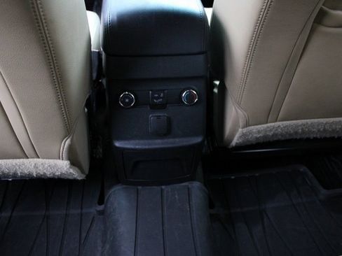 Used 2016 Ford Explorer XLT w/ Equipment Group 202A image 33