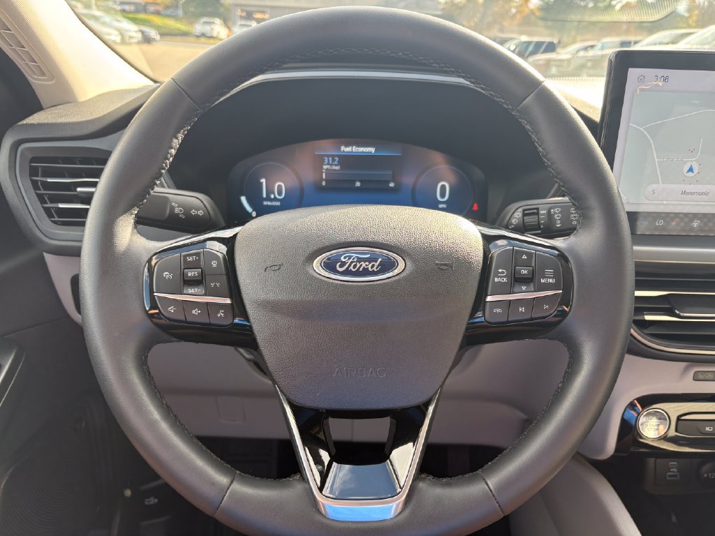 Used 2023 Ford Escape Active w/ Tech Pack #2 AWD/4WD image 16