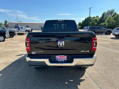 Used 2024 RAM 2500 Laramie w/ Chrome Bumper Package AWD/4WD image 4