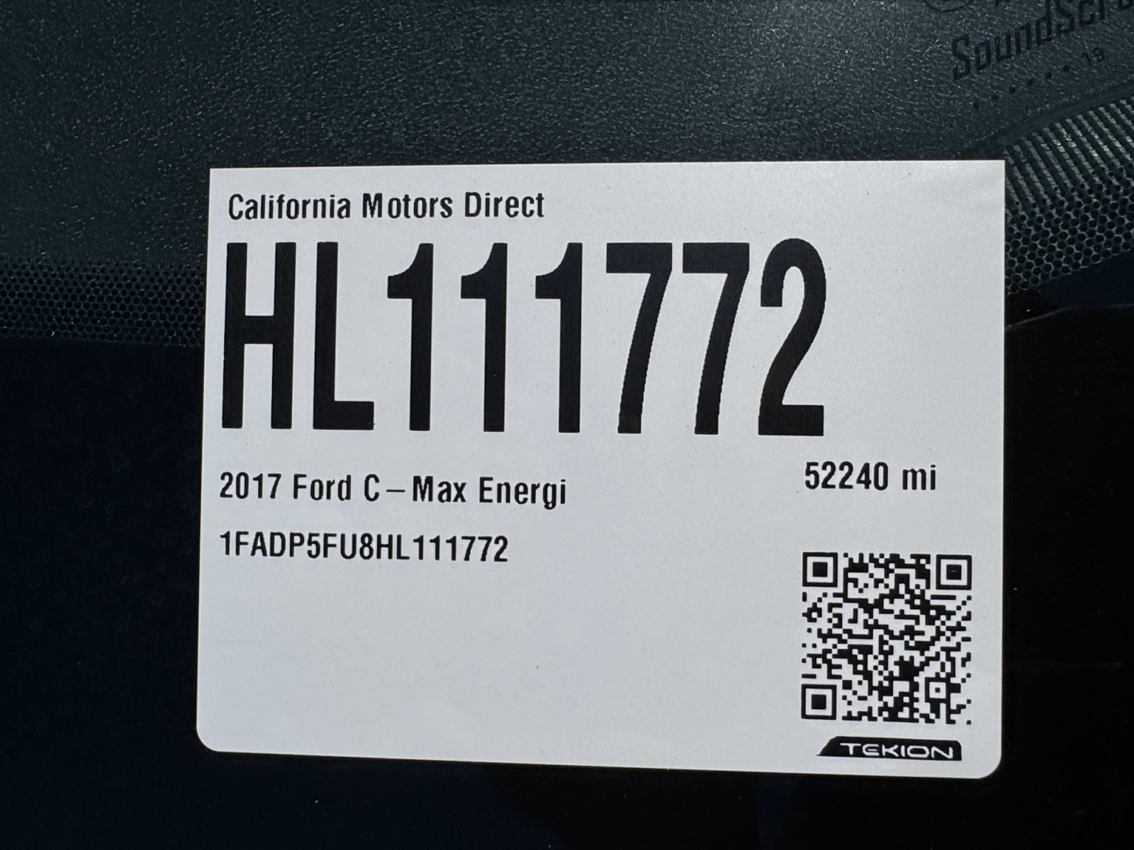 Used 2017 Ford C-MAX Energi Titanium FWD image 18