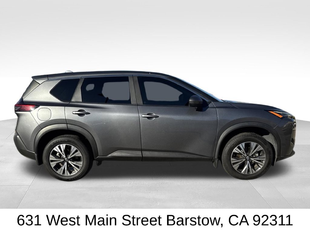 Used 2023 Nissan Rogue SV FWD image 3