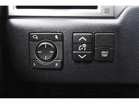 Used 2022 Lexus GX 460 Premium image 19