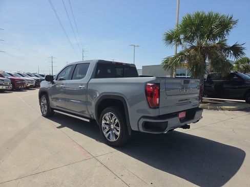 Used 2025 GMC Sierra 1500 Denali w/ Denali Reserve Package AWD/4WD image 12